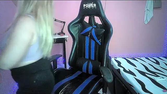 mariana0x online show from 04-03-26, 12:55