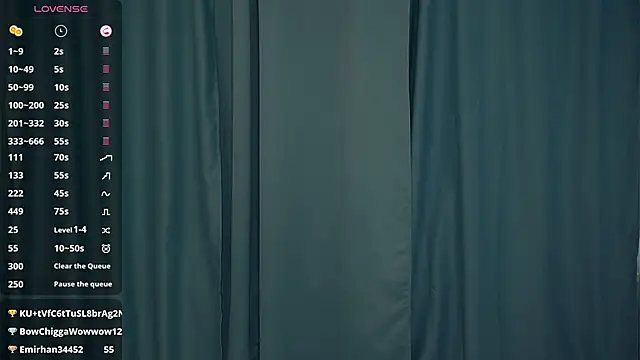 Snapshot of VeronaCritchlow chatting on 02-25-25, 01:43 VeronaCritchlow online show from 02-25-25, 01:43