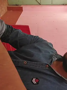 Extrembox5 online show from 11-13-25, 10:08