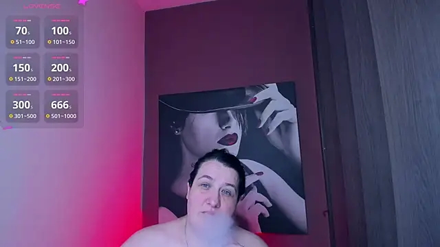 QueenOfHaze online show from 01-16-26, 07:56