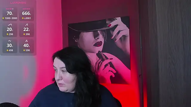 QueenOfHaze online show from 05-23-26, 05:12