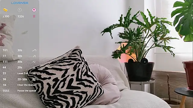 GerberaBlooms77 online show from 03-22-26, 03:35