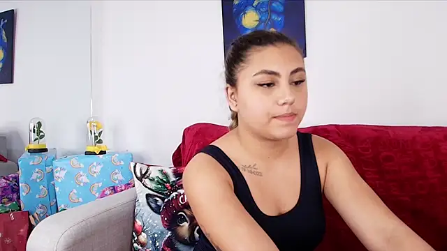 MeganCrow online show from 12-21-25, 12:02