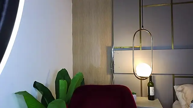 Victoria Collinns online show from 03-12-26, 12:31