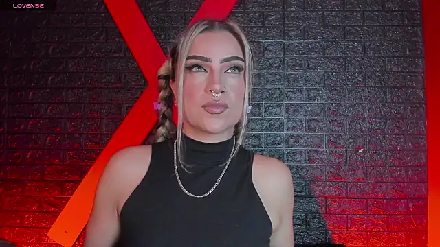 Snapshot of Valka_praskov chatting on 01-15-26, 11:46 Valka praskov online show from 01-15-26, 11:46