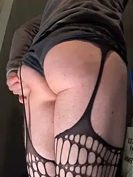 Snapshot of danycorrerse chatting on 01-23-25, 12:35 danycorrerse online show from 01-23-25, 12:35