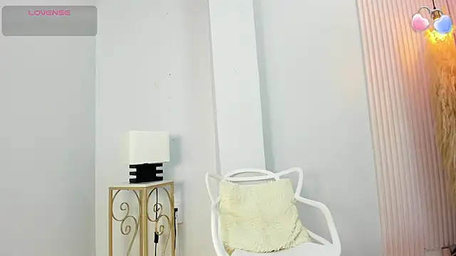 alana rossetti online show from 05-13-26, 03:13