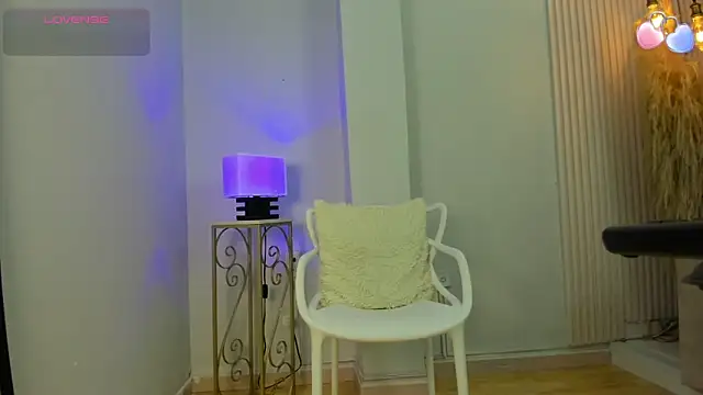alana rossetti online show from 05-10-26, 03:10