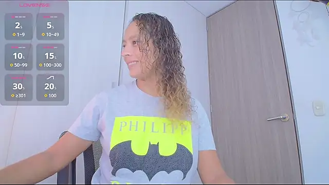 Zoedaniels online show from 11-26-25, 10:10