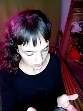 Snapshot of parejarica420 chatting on 04-12-26, 12:25 parejarica420 online show from 04-12-26, 12:25