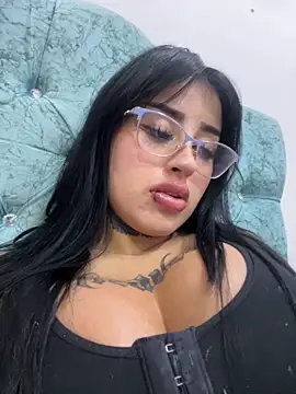 Snapshot of Girl_milk7 chatting on 09-09-25, 06:01 Girl milk7 online show from 09-09-25, 06:01