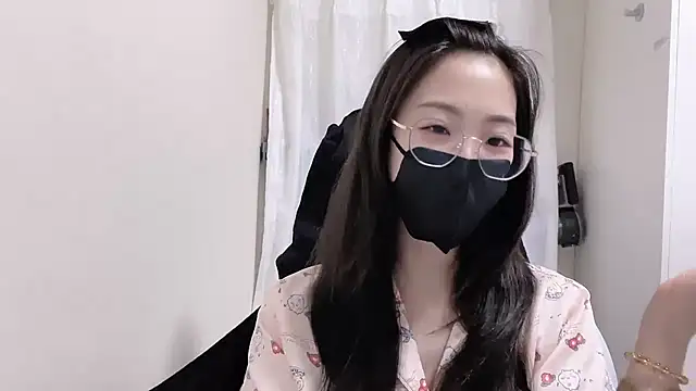 Chu1314 online show from 11-09-25, 03:38