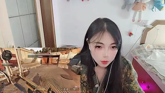 Snapshot of Song_99 chatting on 03-10-26, 05:44 Song 99 online show from 03-10-26, 05:44