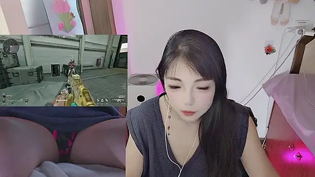 Snapshot of Song_99 chatting on 03-30-26, 12:28 Song 99 online show from 03-30-26, 12:28