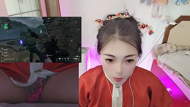 Snapshot of Song_99 chatting on 03-11-26, 05:23 Song 99 online show from 03-11-26, 05:23