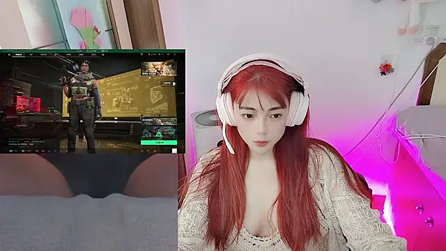 Snapshot of Song_99 chatting on 04-15-26, 04:51 Song 99 online show from 04-15-26, 04:51