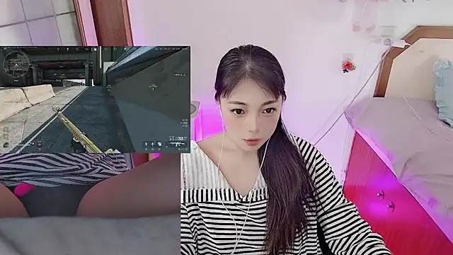 Snapshot of Song_99 chatting on 03-24-26, 03:50 Song 99 online show from 03-24-26, 03:50