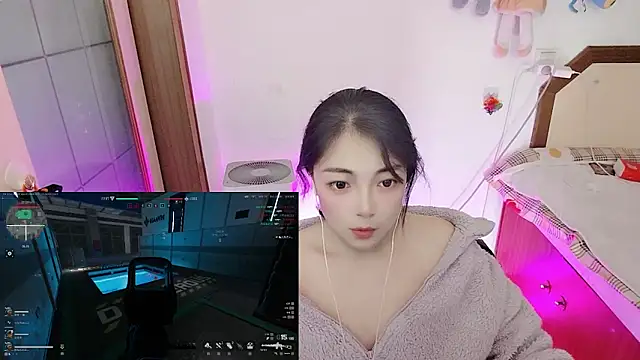 Snapshot of Song_99 chatting on 03-02-26, 07:15 Song 99 online show from 03-02-26, 07:15