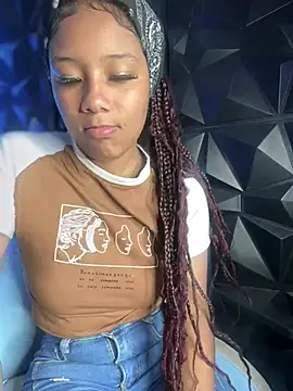 Snapshot of Brihana-Thompson chatting on 01-25-25, 02:14 Brihana-Thompson online show from 01-25-25, 02:14