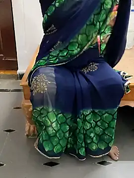 laxmitelugu78 online show from 02-06-25, 01:43