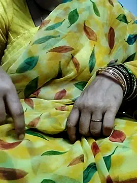 laxmitelugu78 online show from 03-12-25, 07:14