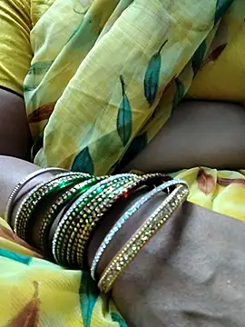 laxmitelugu78 online show from 03-09-25, 02:21