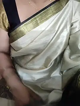 laxmitelugu78 online show from 09-28-25, 02:57