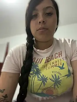 Snapshot of Im-Allysoon chatting on 02-11-25, 01:31 Im-Allysoon online show from 02-11-25, 01:31