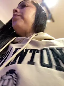 Snapshot of Im-Allysoon chatting on 01-28-25, 01:49 Im-Allysoon online show from 01-28-25, 01:49