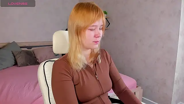 Amy Kimberlly online show from 11-11-25, 11:53