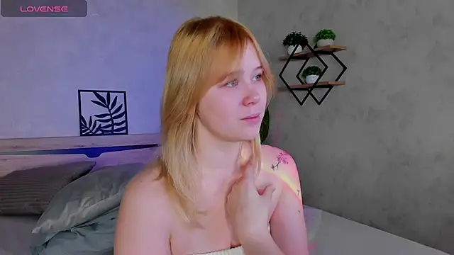 Amy Kimberlly online show from 10-06-25, 12:12