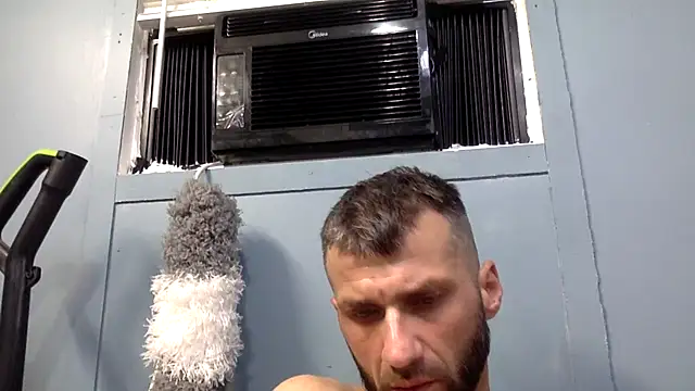 sexyhotstud12 online show from 12-18-25, 03:44