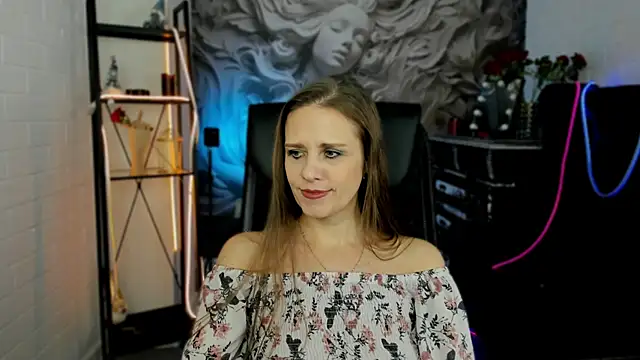 EmiliaBedy online show from 03-14-25, 05:16