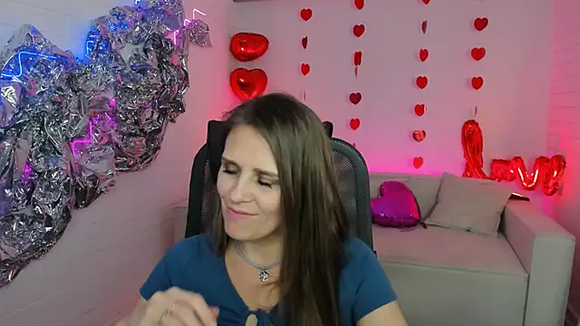 EmiliaBedy online show from 03-18-25, 03:33