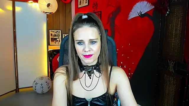 EmiliaBedy online show from 11-14-25, 05:11