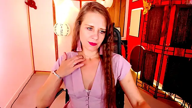 Snapshot of EmiliaBedy chatting on 06-27-26, 09:15 EmiliaBedy online show from 06-27-26, 09:15