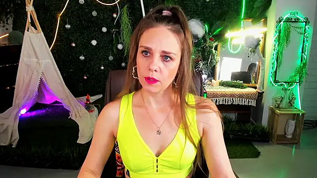 EmiliaBedy online show from 03-25-26, 09:08