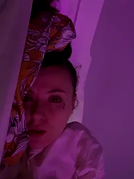 bunnythetailor online show from 09-20-25, 01:21