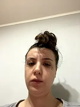 bunnythetailor online show from 11-30-25, 08:31