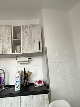 bunnythetailor online show from 01-30-25, 07:50