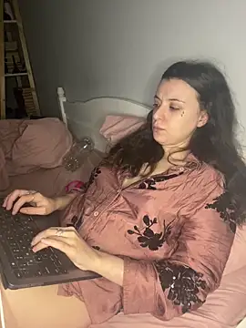 bunnythetailor online show from 01-08-26, 02:39