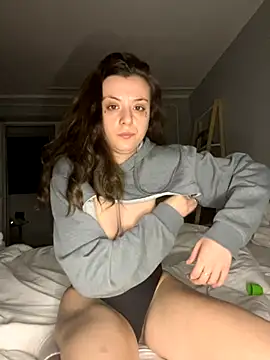 bunnythetailor online show from 11-03-25, 11:30