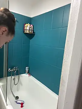 bunnythetailor online show from 02-05-25, 01:11