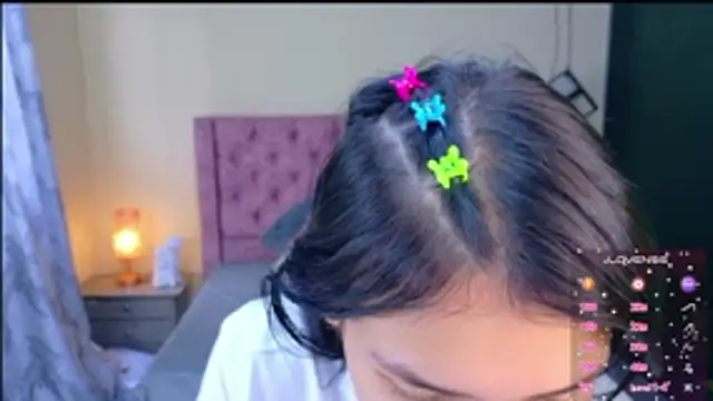 Snapshot of Sofii_cutee chatting on 02-13-26, 01:11 Sofii cutee online show from 02-13-26, 01:11