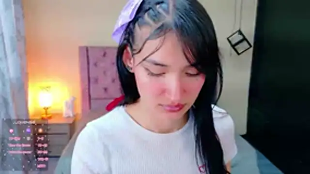 Snapshot of Sofii_cutee chatting on 02-24-26, 12:17 Sofii cutee online show from 02-24-26, 12:17