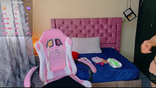 Sofii cutee online show from 01-13-26, 01:15