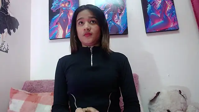 Snapshot of Jenner_Macpherson chatting on 02-24-25, 12:59 Jenner Macpherson online show from 02-24-25, 12:59