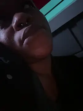 Boneca25 online show from 04-19-26, 10:38