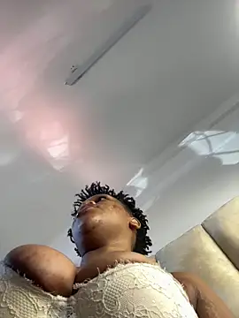 Boneca25 online show from 04-06-26, 10:05