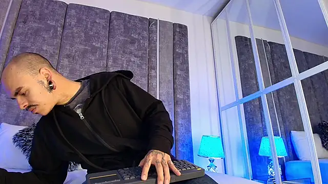 kaletattoo online show from 02-04-26, 11:16